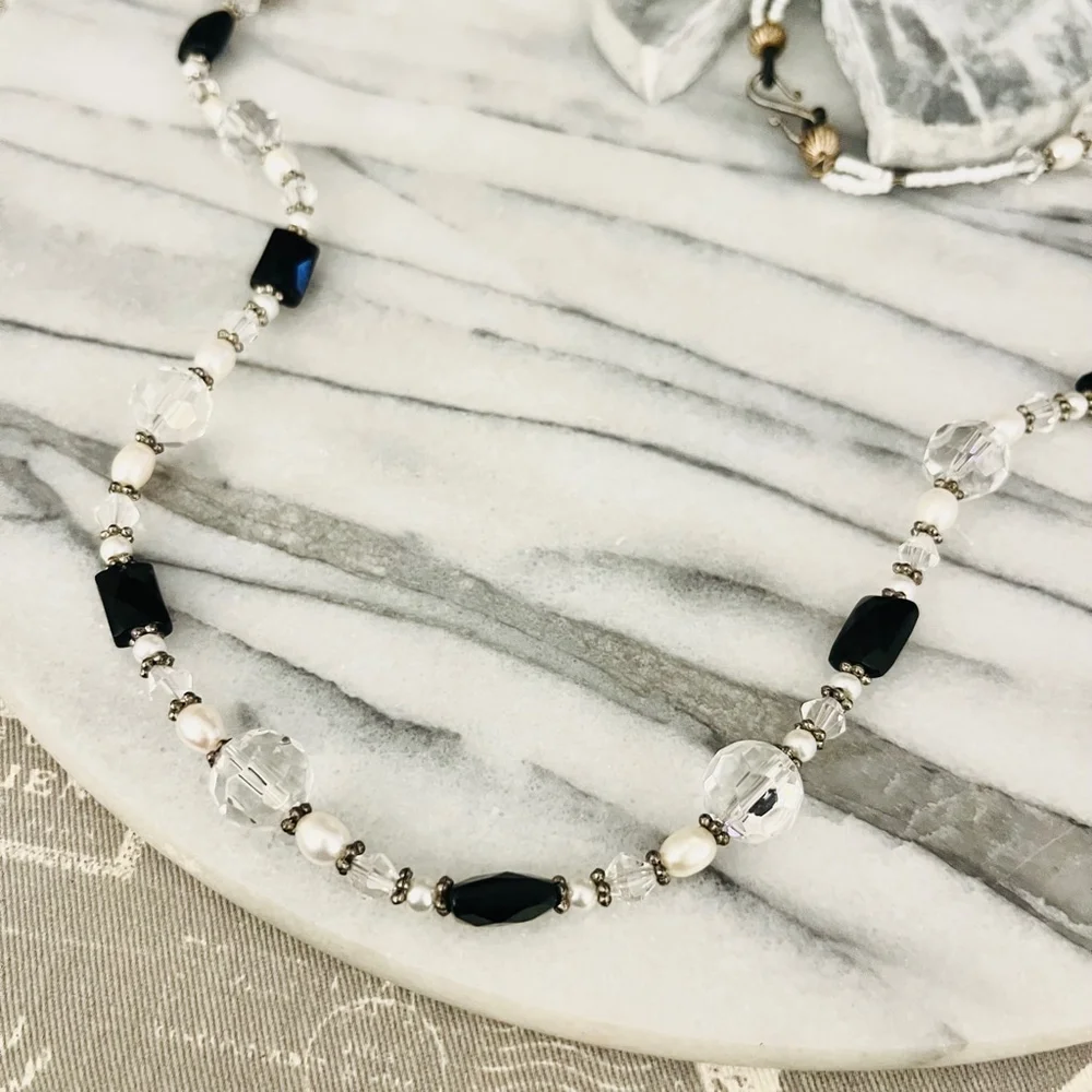 Glass Beaded Necklace Clear Faceted with Black‎ Accent Beads Simple Classic